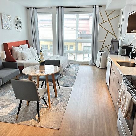 Top Luxury Lifestyle- Downtown Tacoma Near Everything Convention Center And More Bagian luar foto